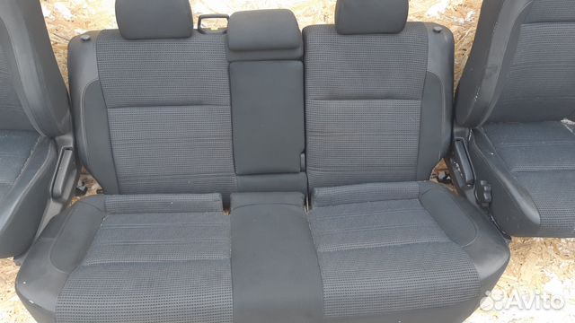 Сидение Subaru Forester SG5 задние