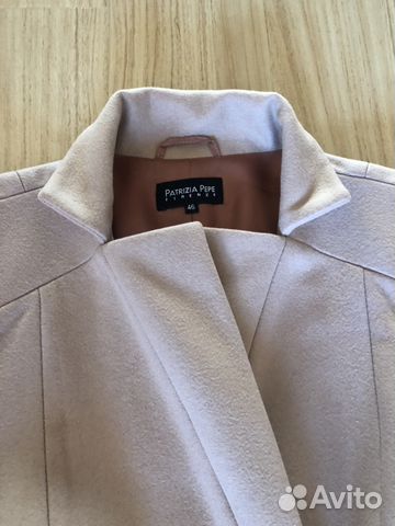 Пальто Patrizia Pepe.Пальто Massimo Dutti
