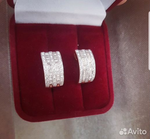 Серьги с бриллиантами 1 карат