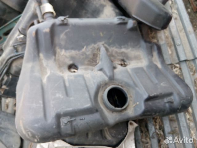 Volvo 440 бак