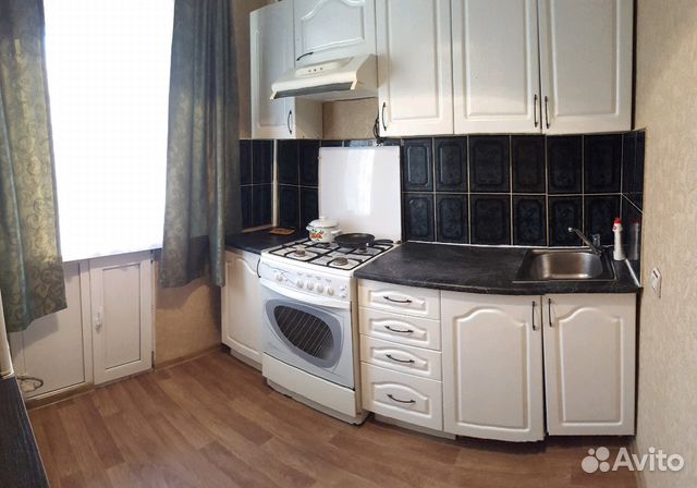 1-к квартира, 35 м², 4/5 эт. 1-к квартира, 35 м², 4/5 эт.
