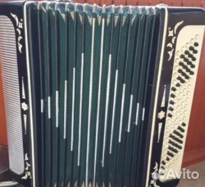 Огромный аккордеон. Чехол под баян этюд. Баян восток. Баяны в уфе. Баян в уфе.