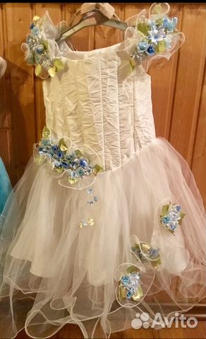 Платье на торжество 5-6 лет (116-122)