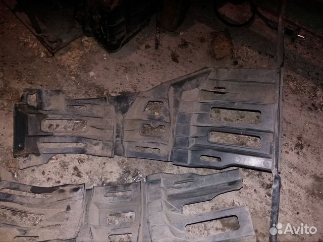 Кронштейн крепления заднего бампера w221 Кронштейн крепления заднего бампера w221