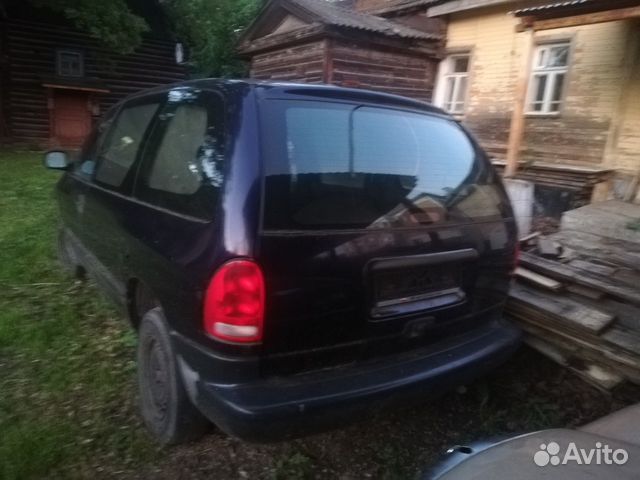 Запчасти б/у на Chrysler Voyager III 2.4 i (EDZ)