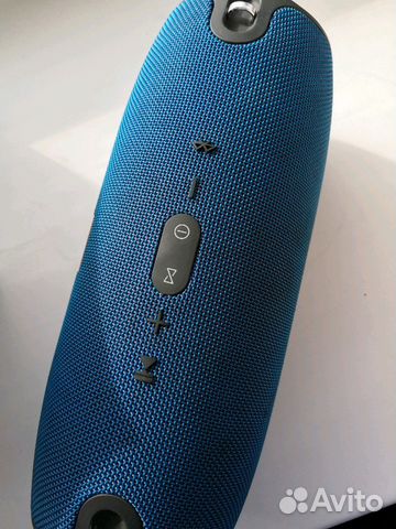 Продам колонку JBL xtreme