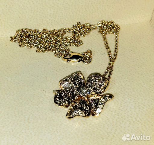 Кулон золотой с цепью и бриллиантами