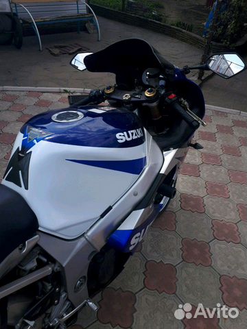 Suzuki 1000 k1