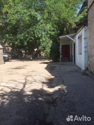 2-к квартира, 50 м², 1/4 эт.