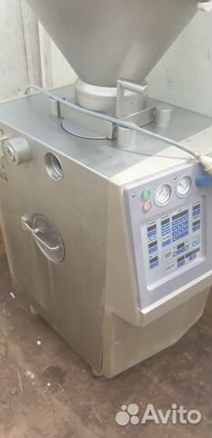 Вакуумный шприц Handtmann VF 50