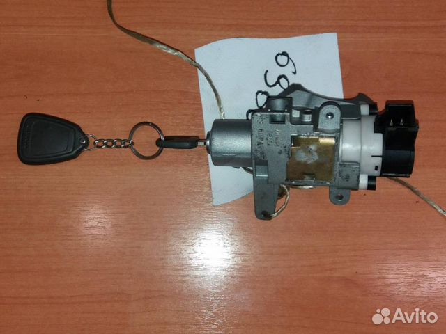 Замок зажигания Вольво хс90 2002-2014 Замок зажигания Вольво хс90 2002-2014