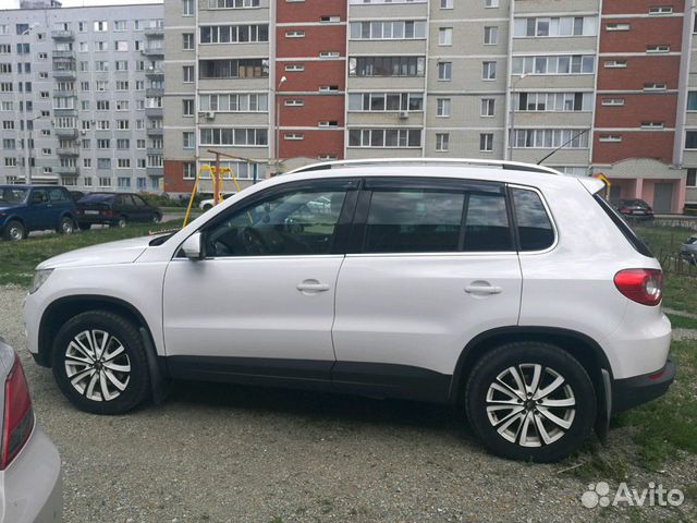 Volkswagen Tiguan 2.0 AT, 2010, 104 000 км