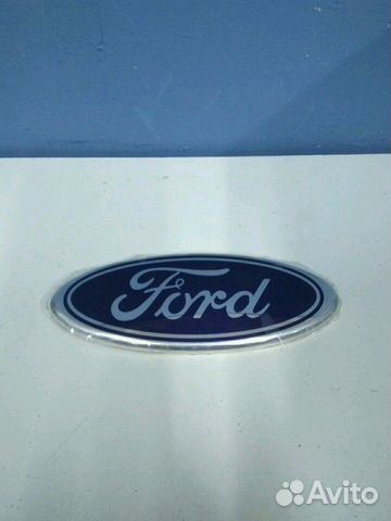 Ford Focus 3 эмблема крышки багажника