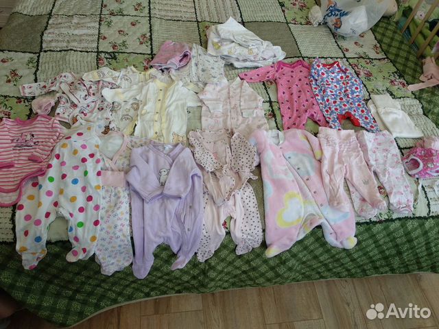 Продаю пакетом одежду на девочку 50-56р Продаю пакетом одежду на девочку 50-56р