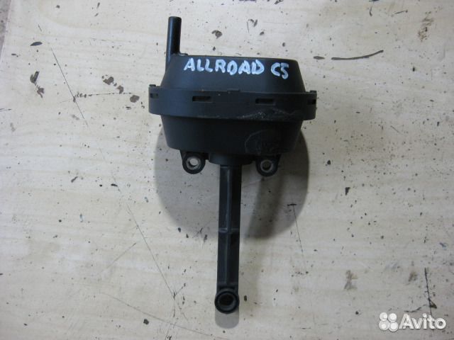 Клапан вакуумный 79198327 Audi Allroad C5