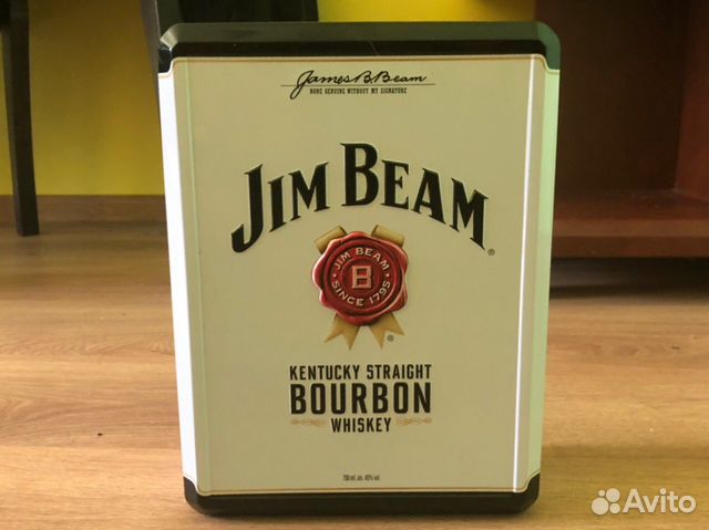 Коробка Jim Beam