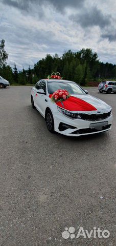Прокат авто на свадьбу