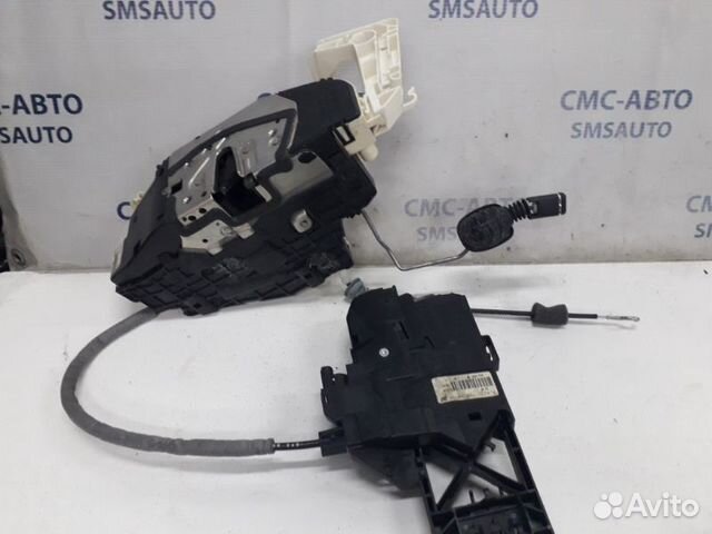 Замок двери передний левый Mercedes S-Klasse W221