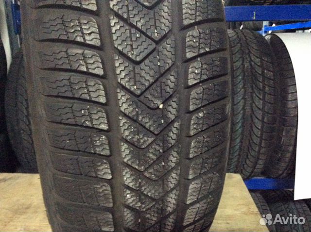 225 40 18 пара Pirelli 225 40 18 пара Pirelli