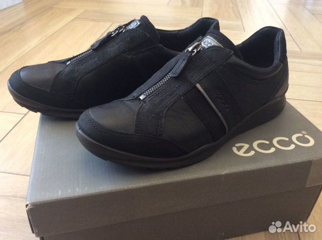 Кроссовки ecco