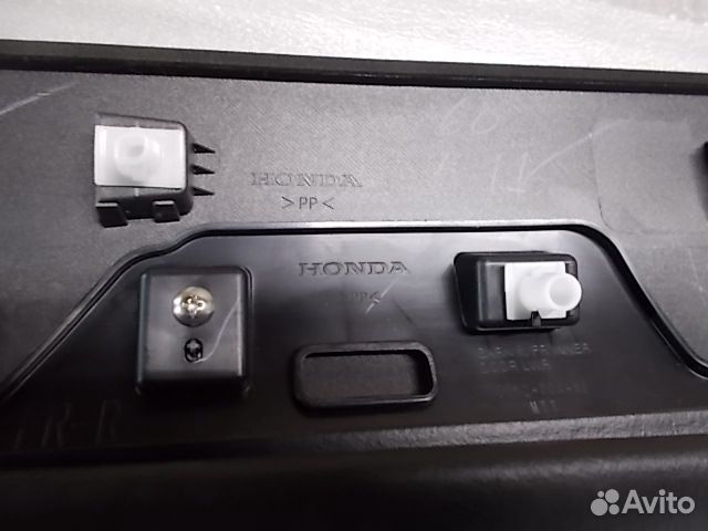 Молдинг двери передней правой honda CR-V IV (12-18 Молдинг двери передней правой honda CR-V IV (12-18