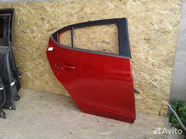 Дверь задняя правая Mazda 3 BM