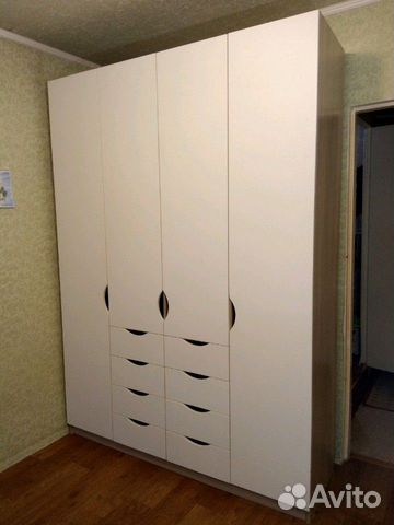 Шкаф