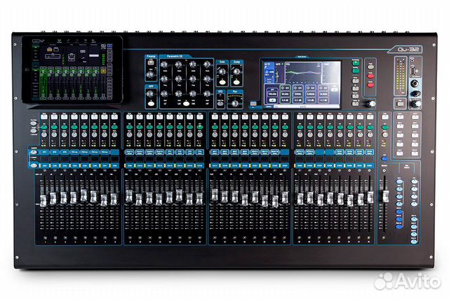 Цифровой микшер Allen & Heath QU-32c Цифровой микшер Allen & Heath QU-32c