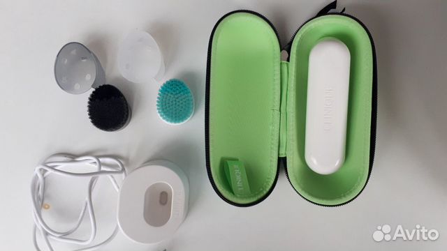 Щётка для лица Clinique Sonic System с 2 насадками Щётка для лица Clinique Sonic System с 2 насадками