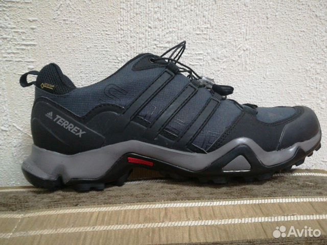 adidas swift r gore tex