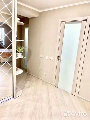 2-к квартира, 65 м², 4/10 эт.