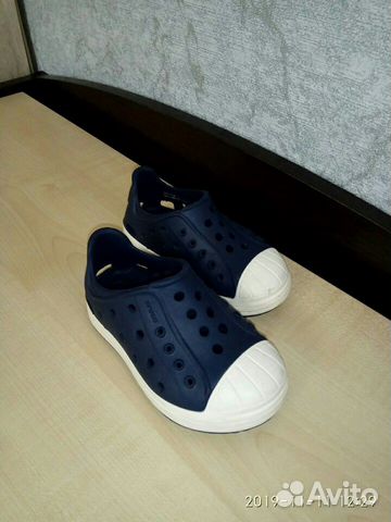 Детские тапочки Crocs