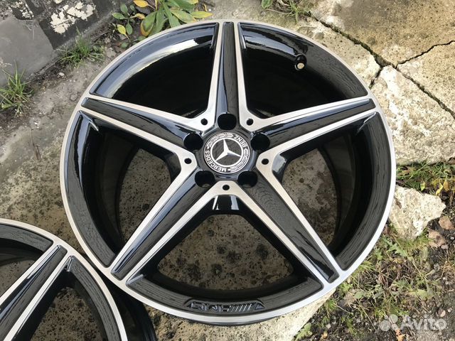 Оригинальные диски R18 AMG от Mercedes C W205 Оригинальные диски R18 AMG от Mercedes C W205