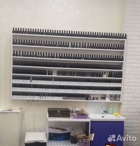 Полка для лаков Полка для лаков