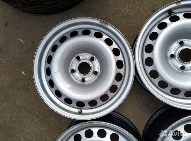 Диски бу оригинал R16 CH на VW VW Tiguan Диски бу оригинал R16 CH на VW VW Tiguan