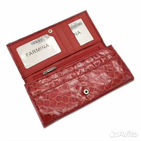Кошелек женский из натуральной кожи Ruby Button Кошелек женский из натуральной кожи Ruby Button