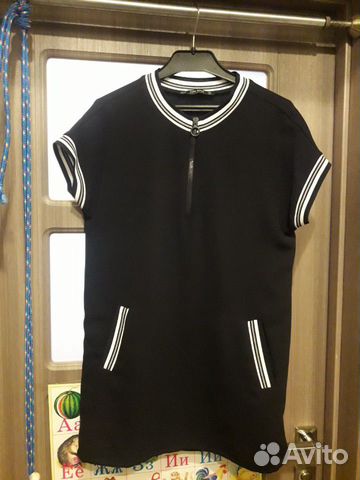 Продам платья 42р. S
