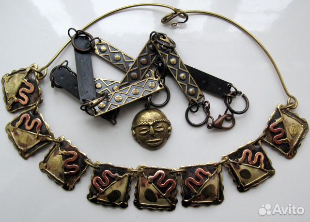 Крупные Украшения Винтаж 70-е гг Крупные Украшения Винтаж 70-е гг