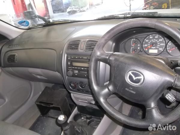 Разбор на запчасти Mazda 323 (BJ) 1998-2003 Разбор на запчасти Mazda 323 (BJ) 1998-2003