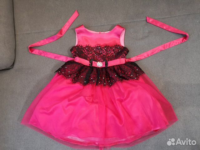 Платье бальное пышное розовое Малиновое Платье бальное пышное розовое Малиновое