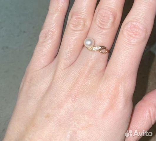Серьги и кольцо с жемчугом Серьги и кольцо с жемчугом
