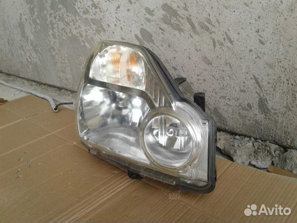 Фара передняя правая Nissan X-Trail T31 2007-2012 Фара передняя правая Nissan X-Trail T31 2007-2012