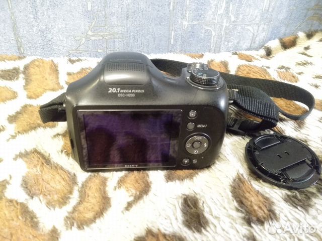 Фотоаппарат sony DSC-H200 с сумкой Фотоаппарат sony DSC-H200 с сумкой
