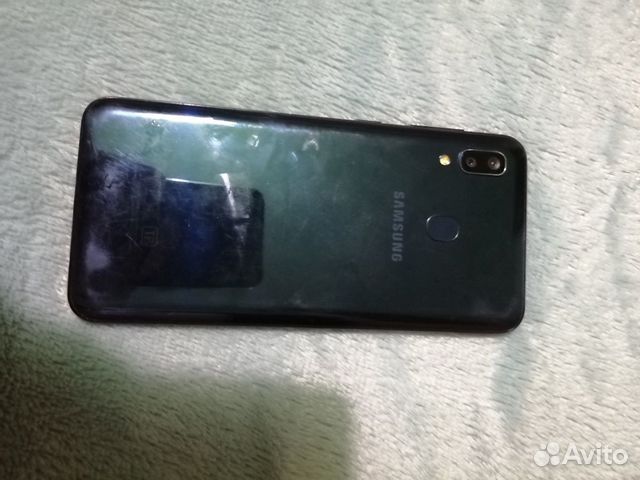 SAMSUNG A20 SAMSUNG A20
