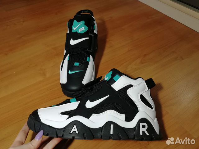 Кроссовки Nike Air Barrage Mid новые, в наличии Кроссовки Nike Air Barrage Mid новые, в наличии