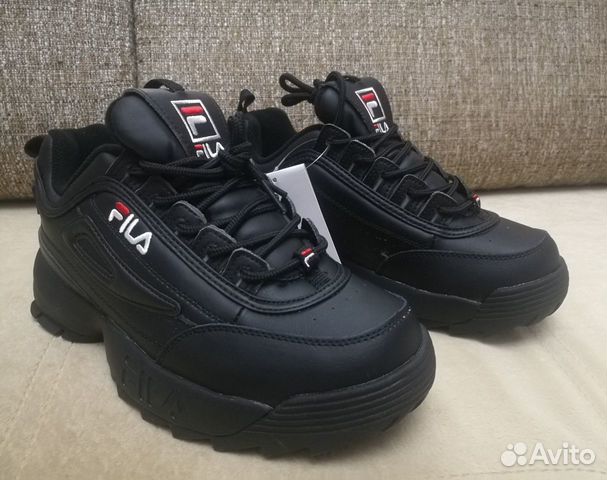 Новые кроссовки Fila Disruptor 2 Enamel Black Новые кроссовки Fila Disruptor 2 Enamel Black