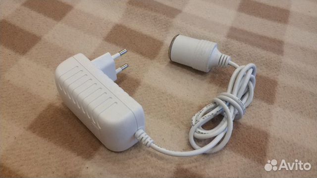 Блок питания 12v 24w с гнездом прикуривателя