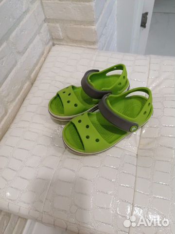 Сандалии кроксы crocs C9