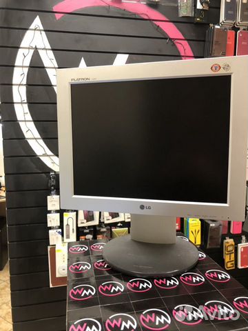 Монитор LG flatron 15 дюймов Монитор LG flatron 15 дюймов