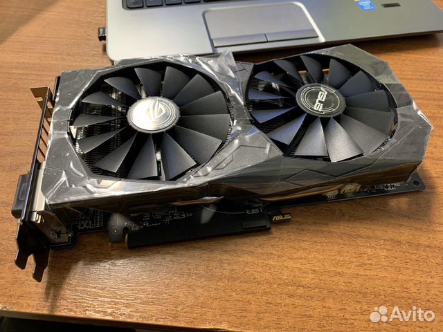 Видеокарта Asus ROG-strix RX570 4gb